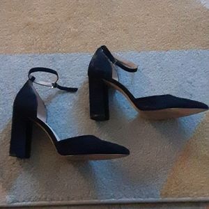 Dark Navy Suede Chunky Heel Pump